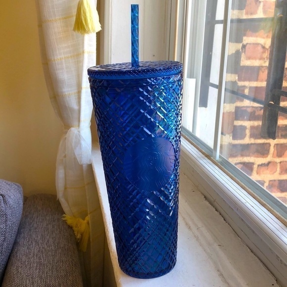 Starbucks Jeweled Diamond Blue Azure Holiday 2022 Ice Tumbler Venti Gift - Picture 1 of 14